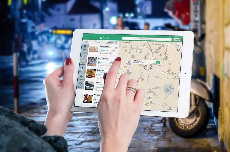 Gas, diesel, and electric vehicles can now be navigated with Google Maps' eco-friendly routing
